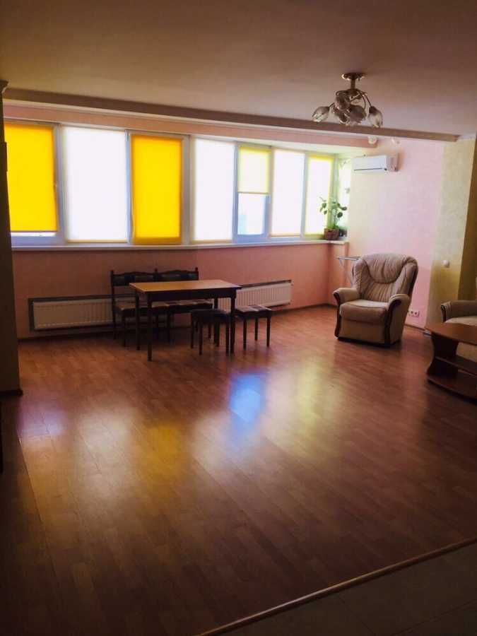 Аренда 1-комнатной квартиры 48 м², Литературная ул., 12