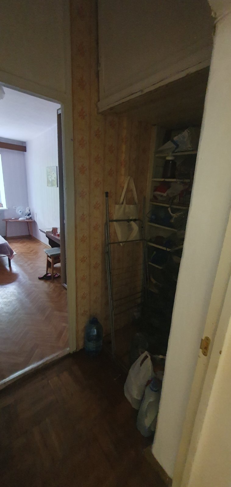 Продажа 3-комнатной квартиры 55.5 м², Сегедская ул.