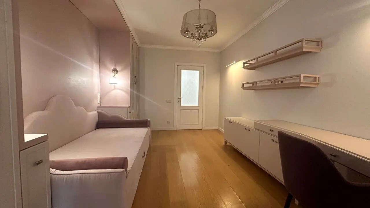 Продажа 3-комнатной квартиры 102.6 м², Ивана Рубчака ул., 21В