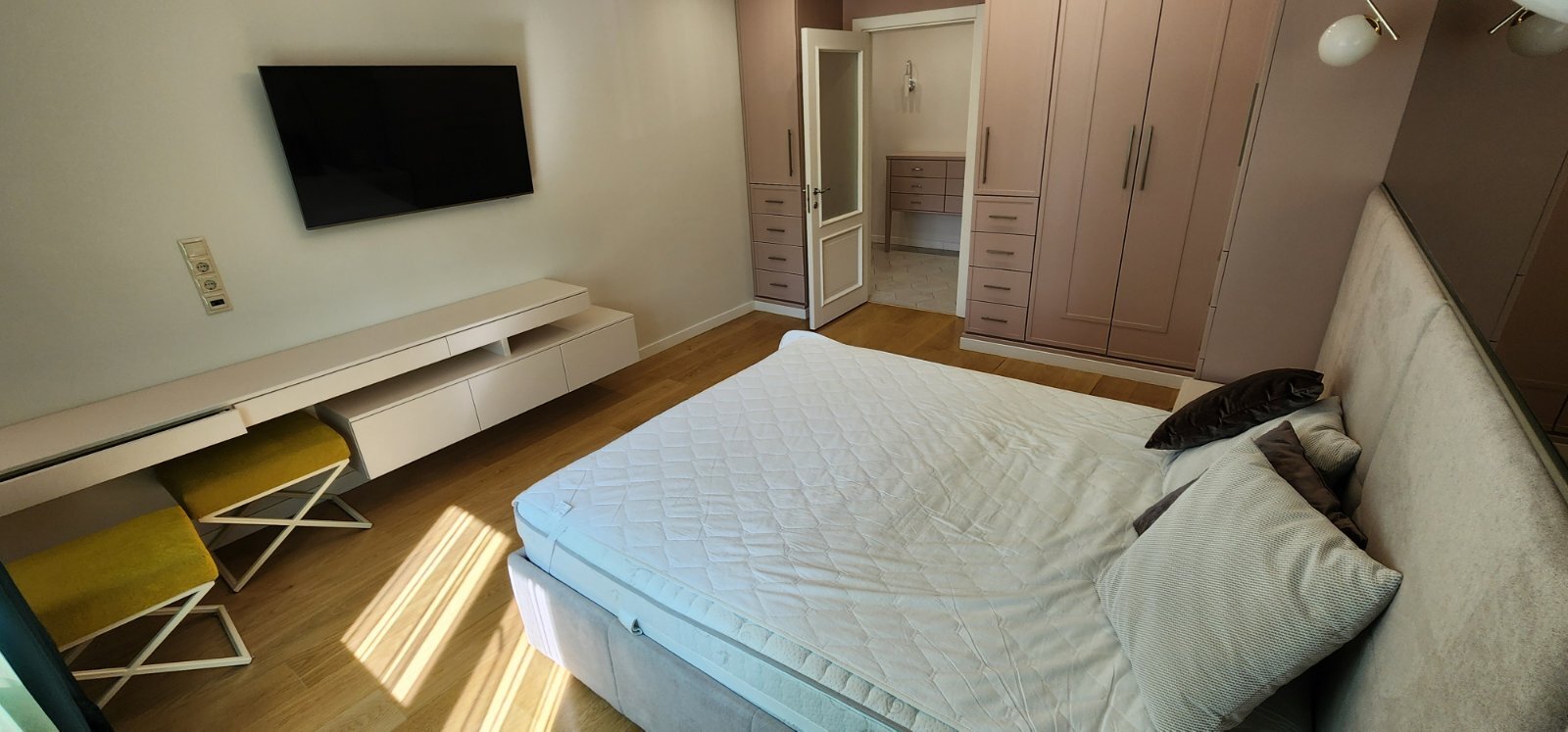 Продажа 3-комнатной квартиры 102.6 м², Ивана Рубчака ул., 21В