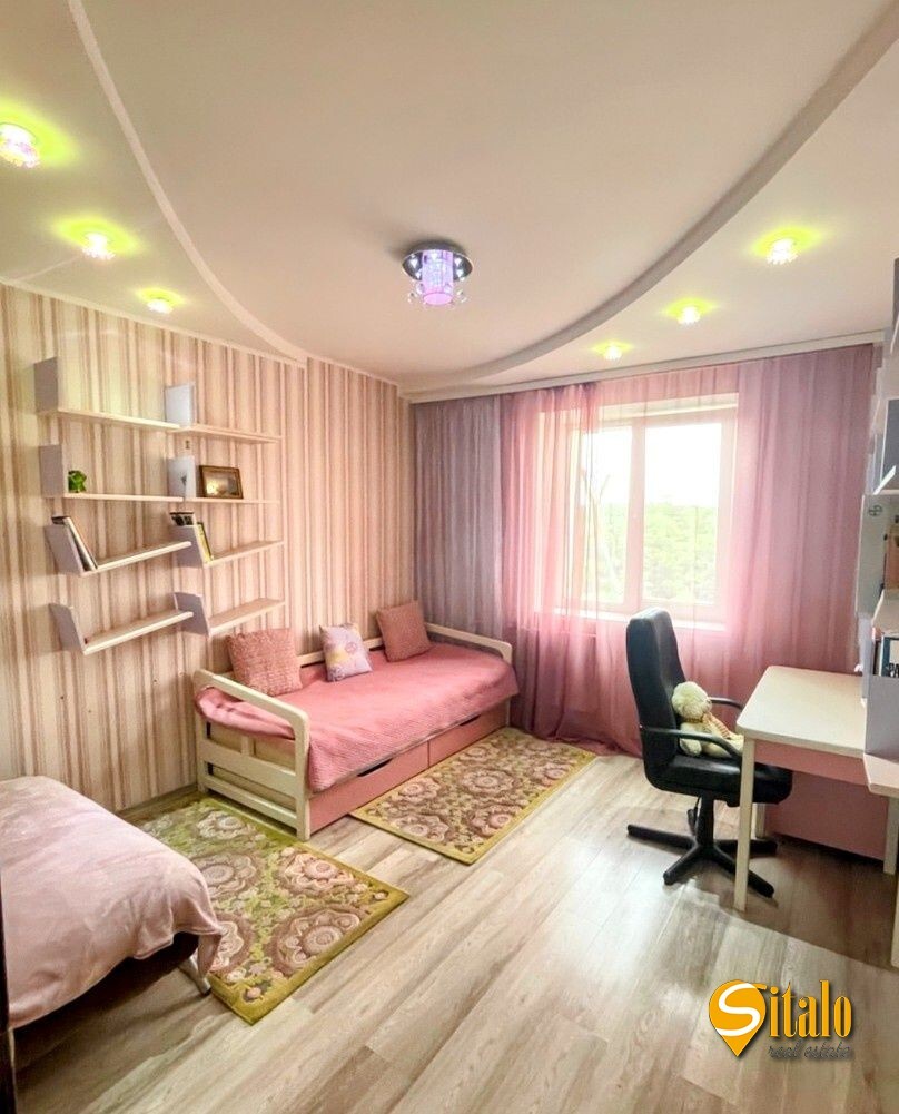 Продажа 3-комнатной квартиры 65 м², Кавказская ул.