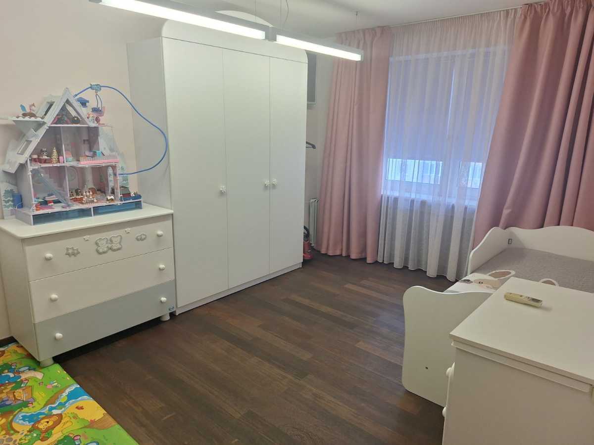 Аренда 3-комнатной квартиры 95 м², Феодосийский пер., 14А