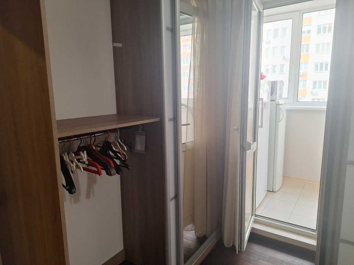 Аренда 3-комнатной квартиры 95 м², Феодосийский пер., 14А