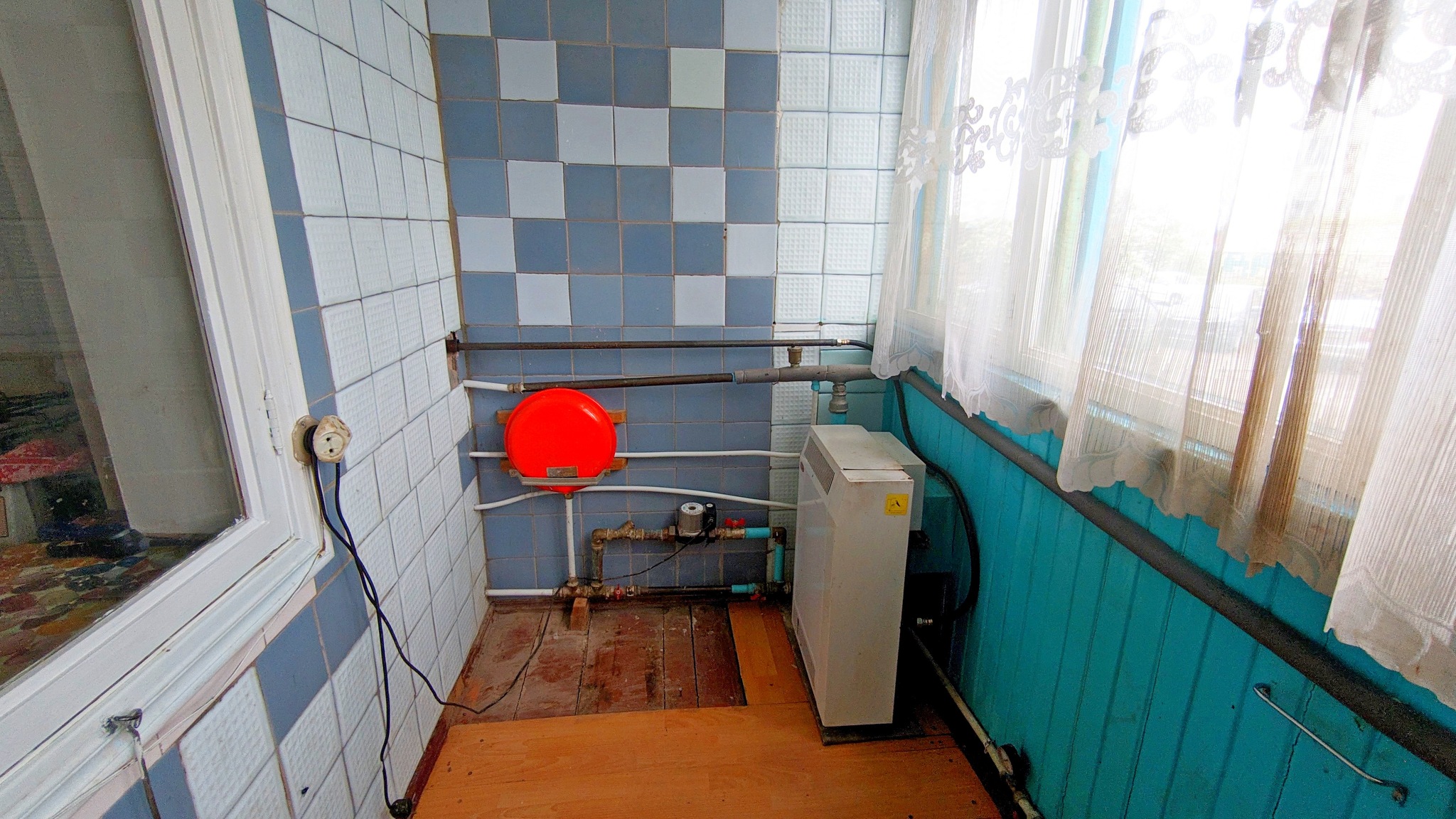 Продажа 2-комнатной квартиры 54 м², розважівська 2