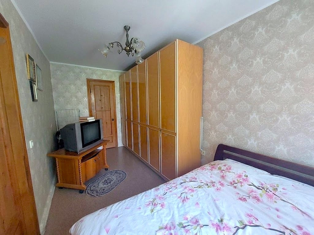 Продажа 2-комнатной квартиры 42 м², Академическая ул., 16