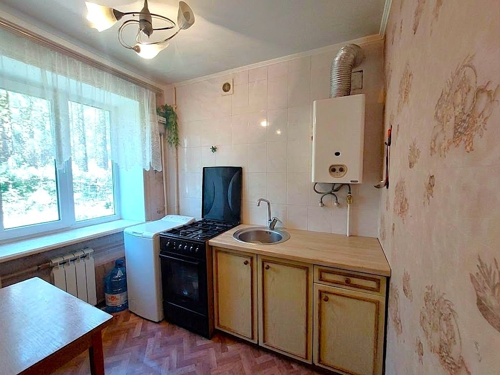 Продажа 2-комнатной квартиры 42 м², Академическая ул., 16