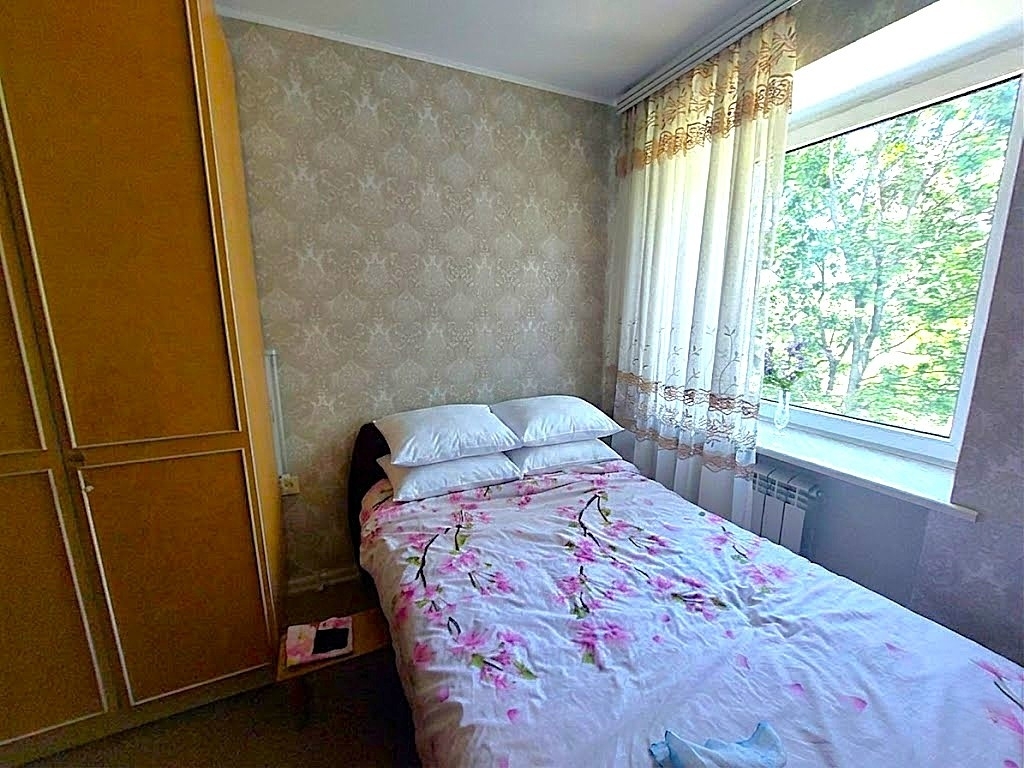 Продажа 2-комнатной квартиры 42 м², Академическая ул., 16