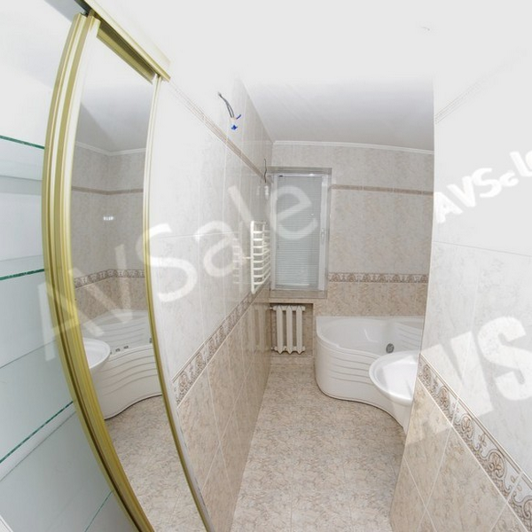 Продажа 2-комнатной квартиры 70 м², Митрополита Андрея Шептицкого ул., 3Г