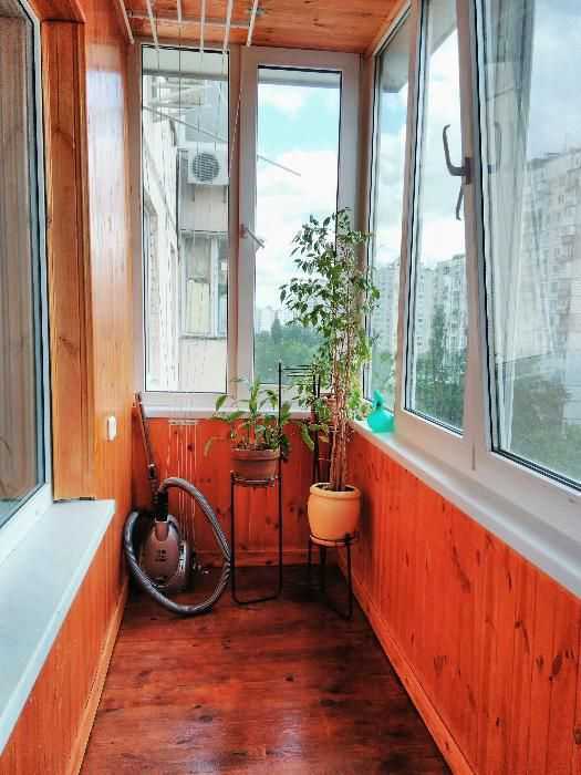 Оренда 1-кімнатної квартири 40 м², Героїв Дніпра вул., 40А