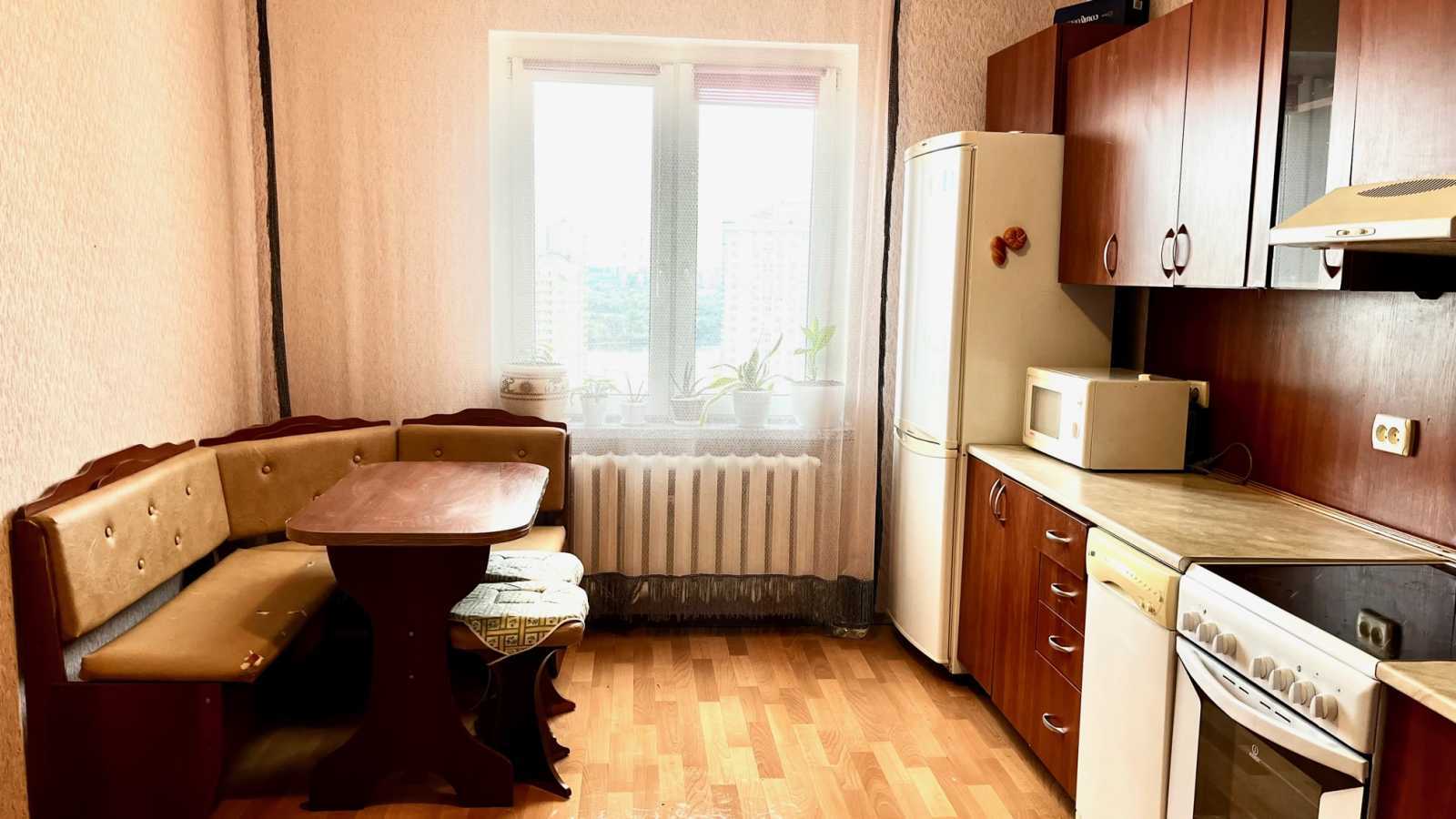 Аренда 1-комнатной квартиры 60 м², Урловская ул., 19