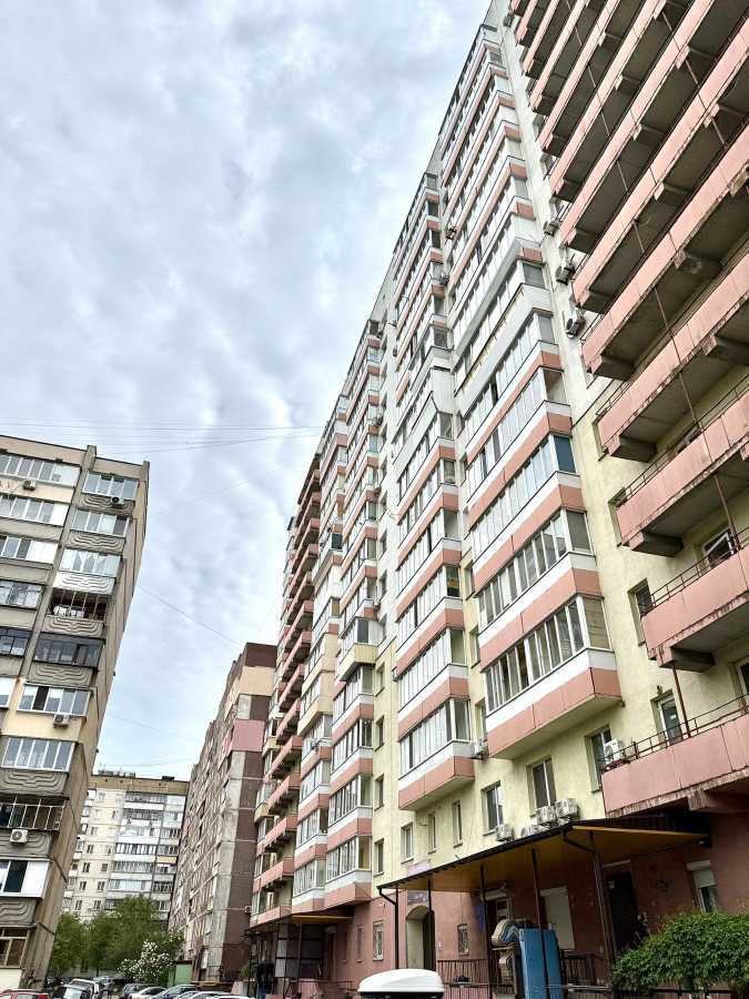 Продажа 2-комнатной квартиры 51 м², Олімпійська, 8Б