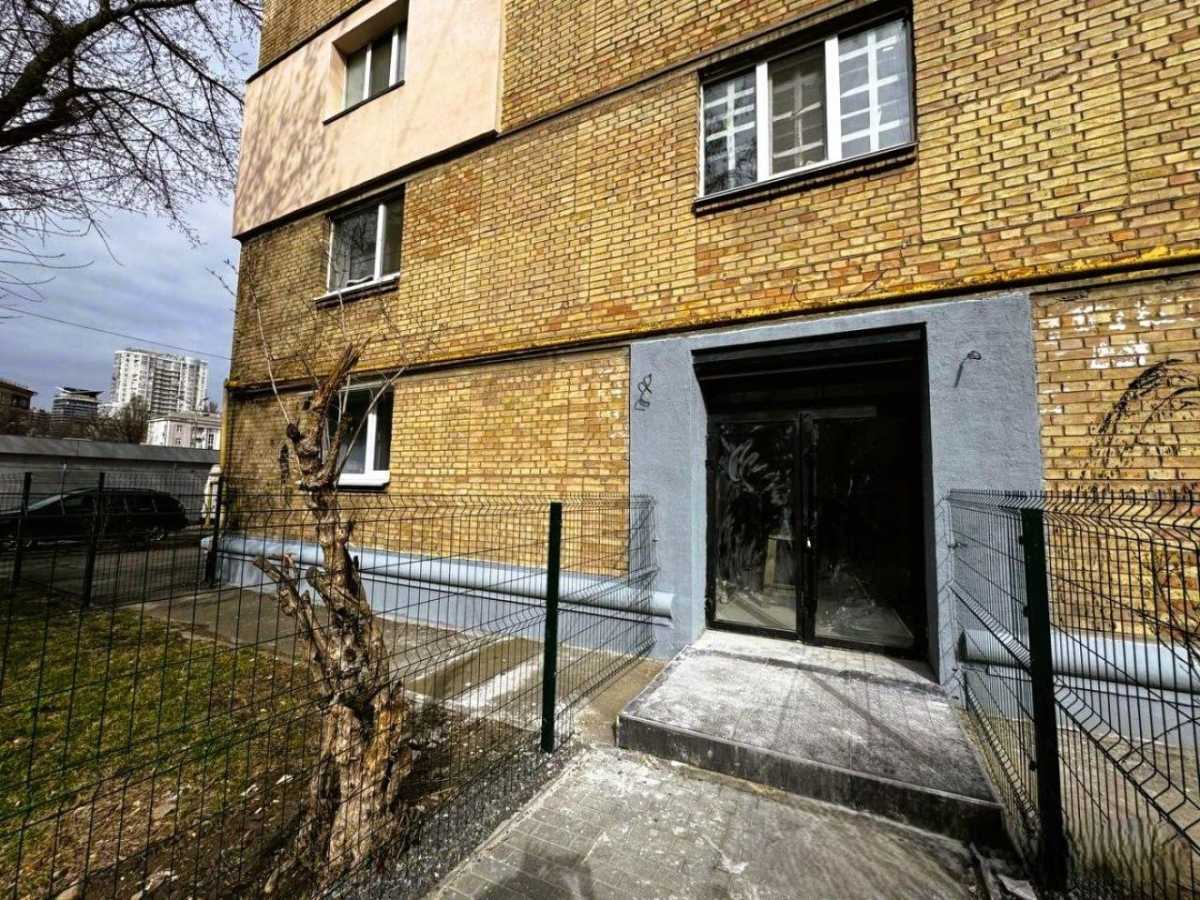 Аренда другого торгового помещения 50 м², Александра Копыленко ул., 3