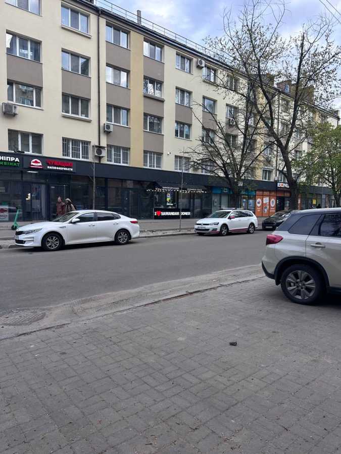 Аренда другого торгового помещения 100 м², Юрковская ул., 18