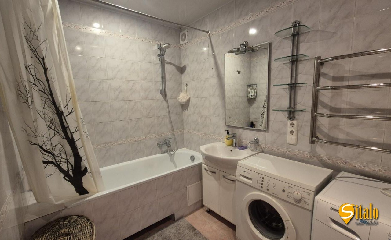 Продажа 2-комнатной квартиры 78 м², Бориса Гмыри ул., 1/2