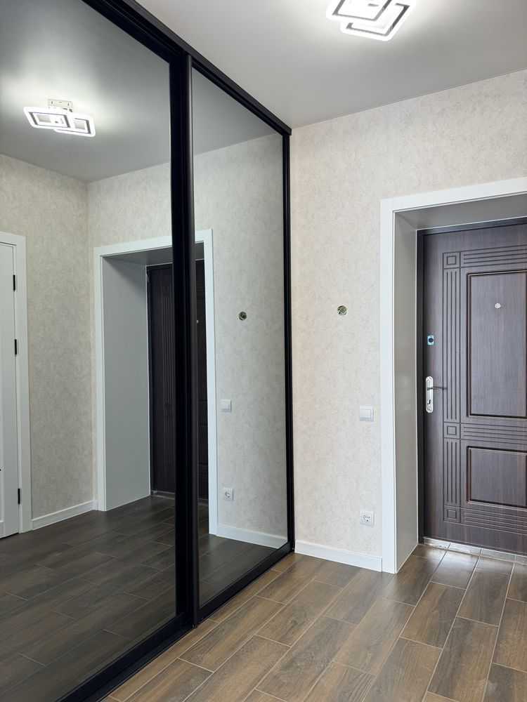 Продаж 1-кімнатної квартири 39 м², ЖК Софія Резіденс, Будинок 27 (Молодіжна, 10)