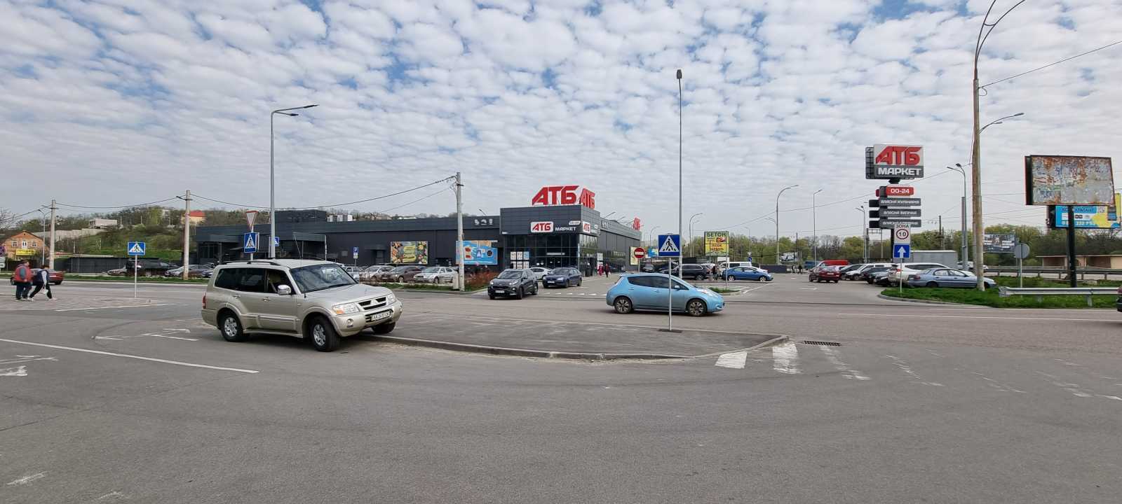 Аренда другого торгового помещения 50.65 м², Родини Рубанів, 170Б