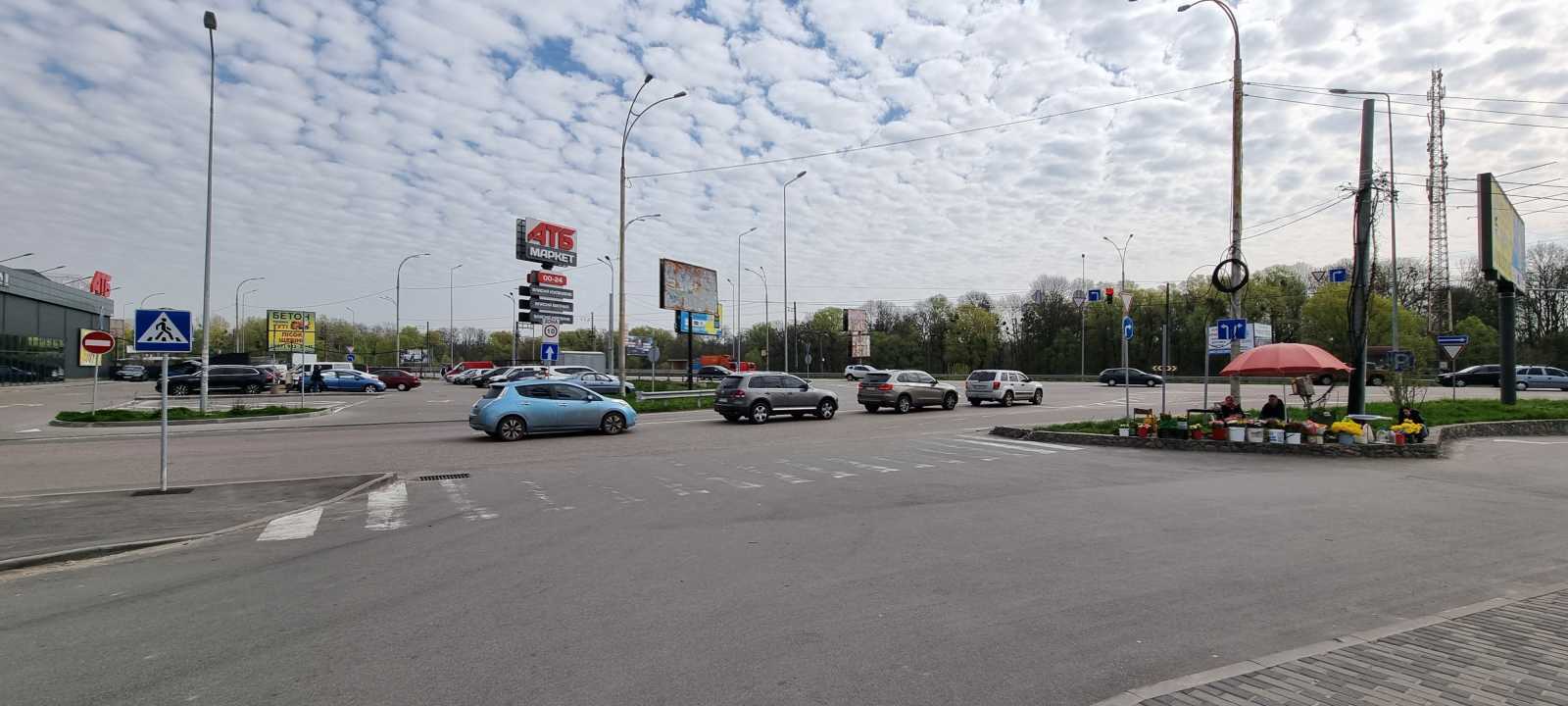 Аренда другого торгового помещения 50.65 м², Родини Рубанів, 170Б