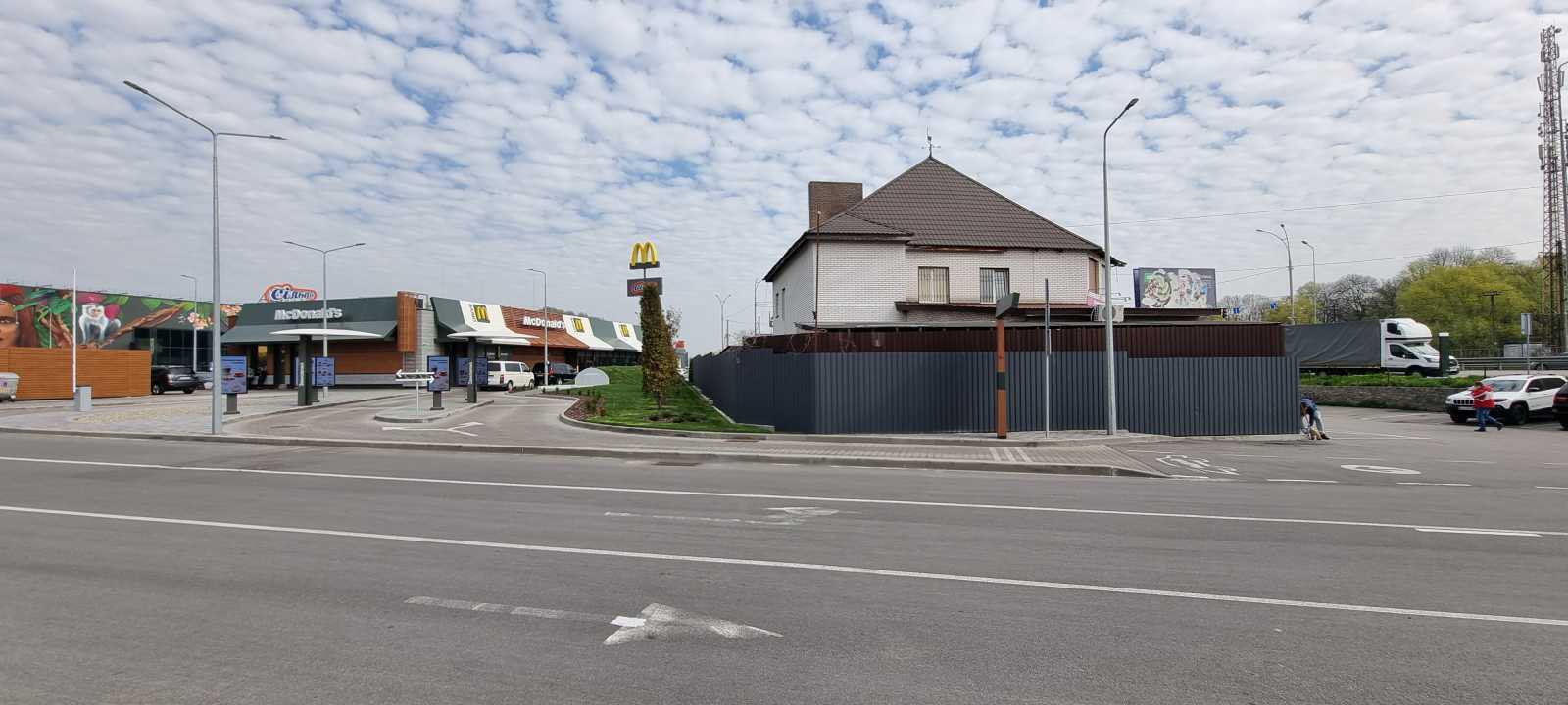 Аренда другого торгового помещения 50.65 м², Родини Рубанів, 170Б