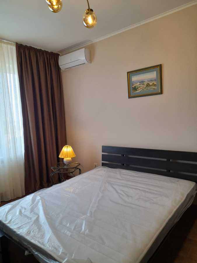 Аренда 1-комнатной квартиры 51 м², Ревуцкого ул., 54