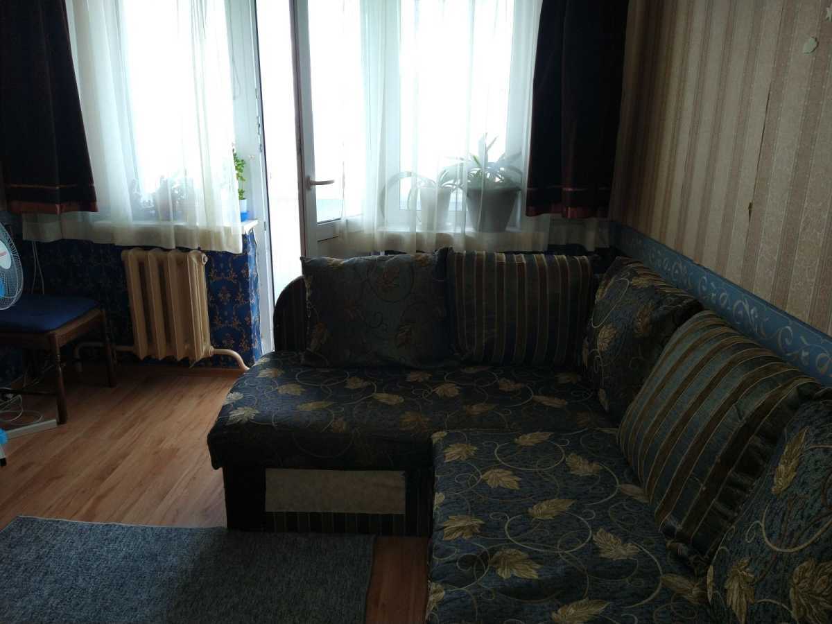 Оренда 1-кімнатної квартири 30 м², Перова бул.