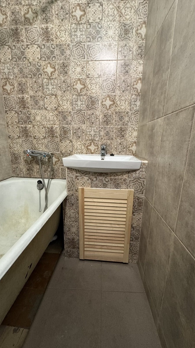 Продаж 2-кімнатної квартири 44 м², Преображенська вул., 16