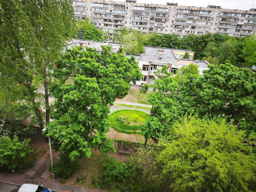 Продаж 2-кімнатної квартири 48 м², Митрополита Андрея Шептицького вул., 24