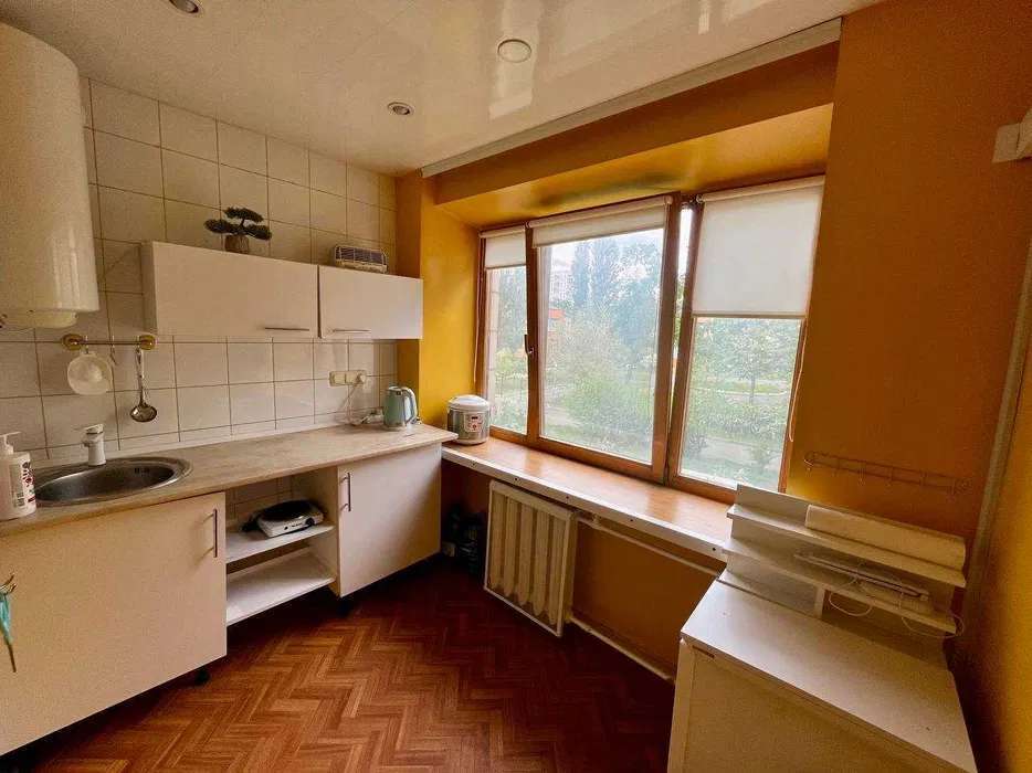 Продажа 1-комнатной квартиры 30 м², Русановская наб., 4/1
