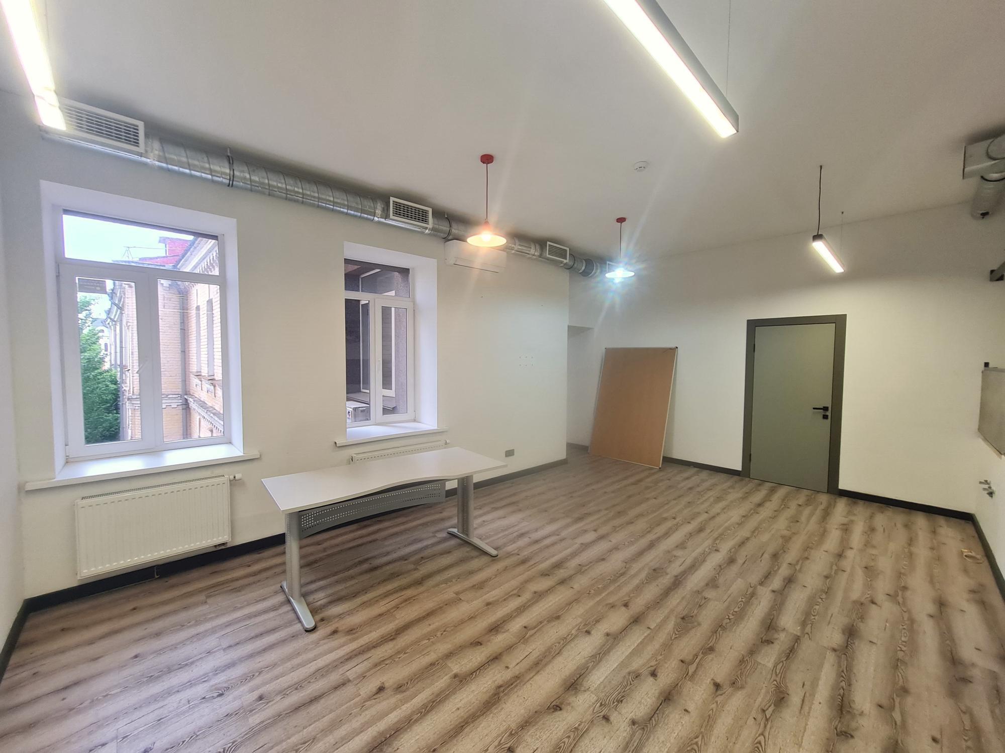 Аренда офиса 155 м², Нижний Вал ул., 31