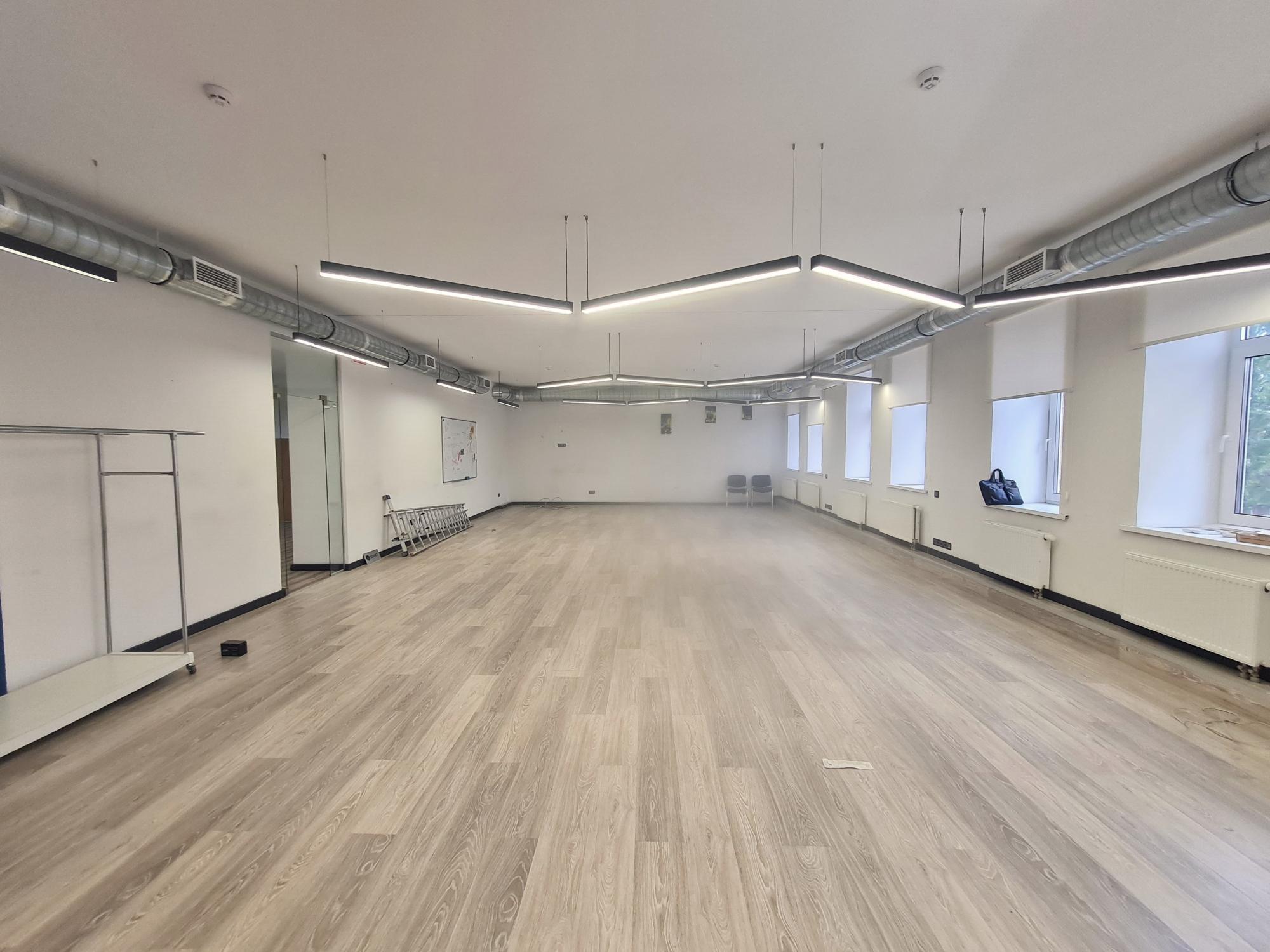 Аренда офиса 155 м², Нижний Вал ул., 31