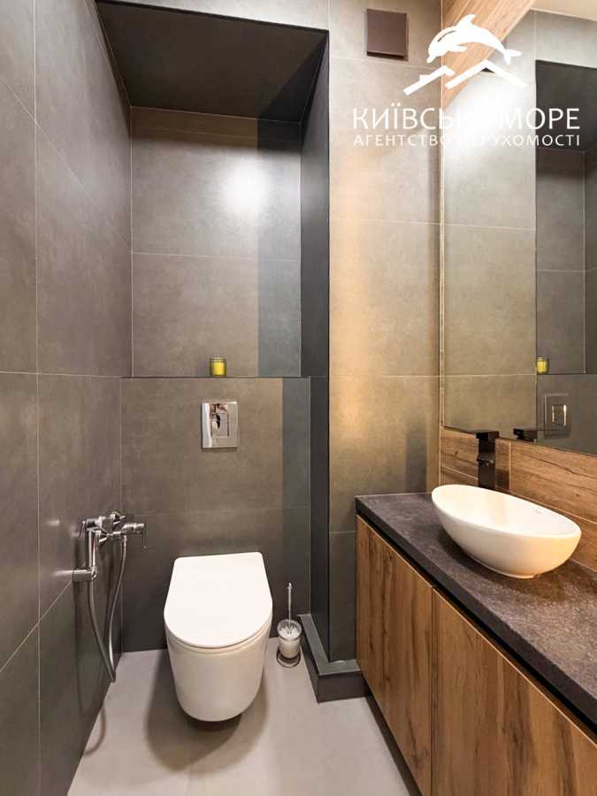 Оренда 2-кімнатної квартири 65 м², Воскресенська вул., 12В