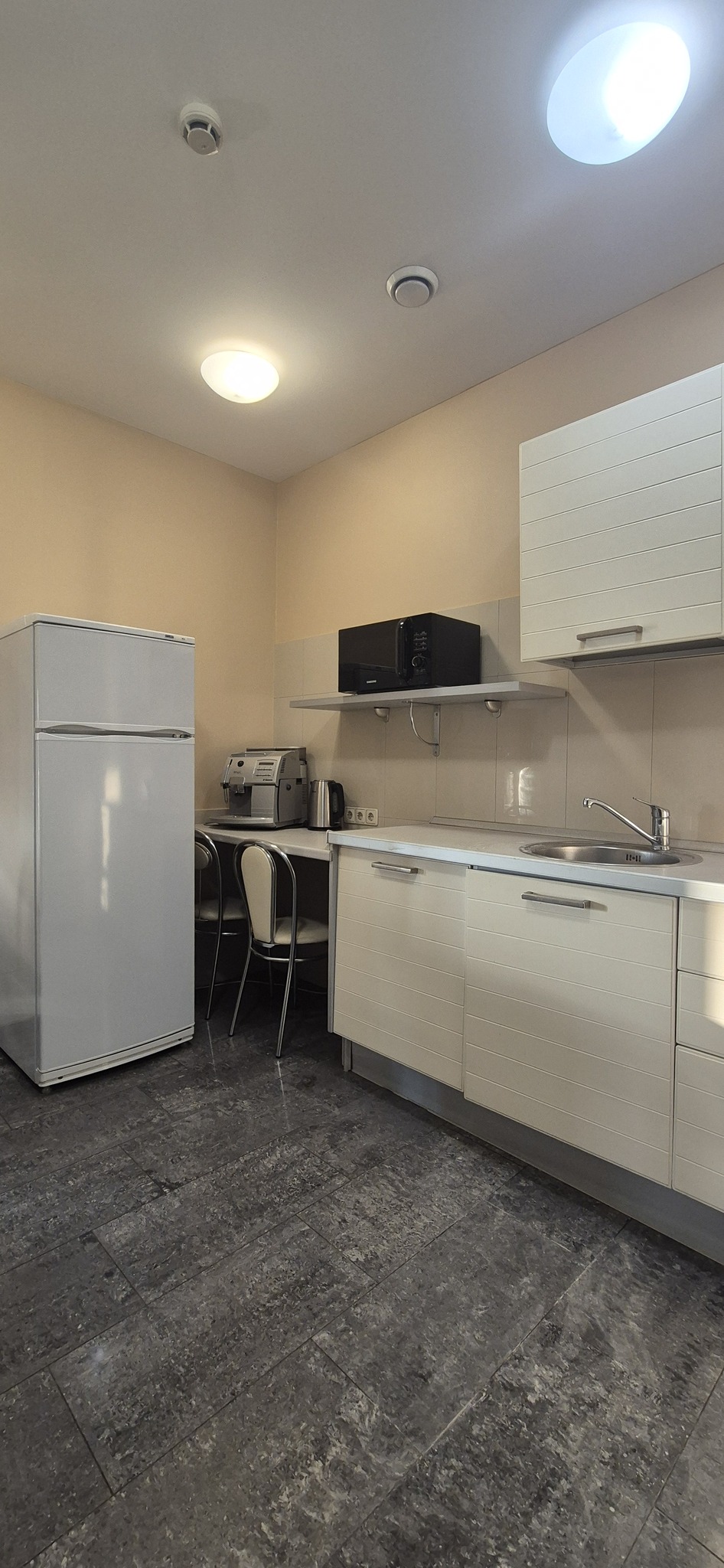 Аренда офиса 220 м², Дегтяревская ул., 33Б