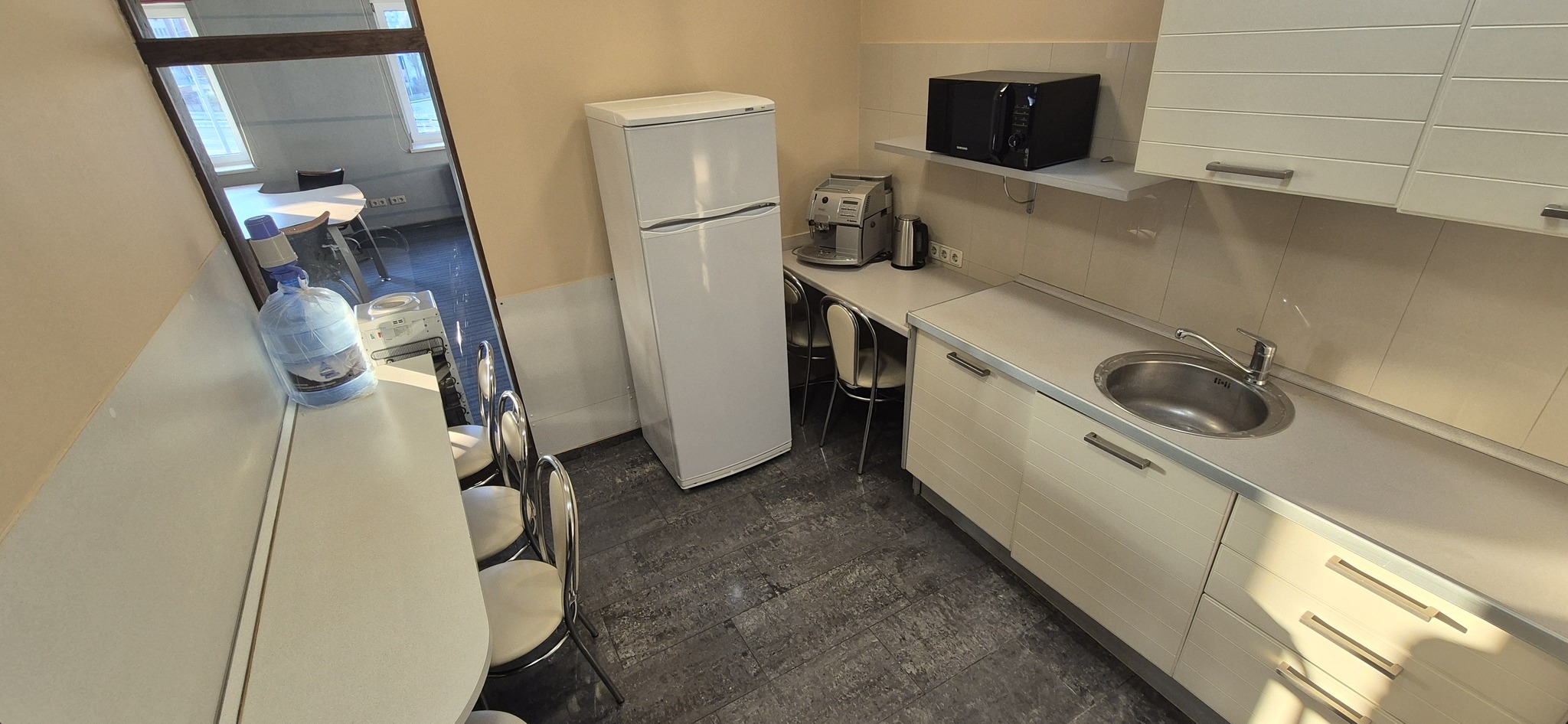 Аренда офиса 220 м², Дегтяревская ул., 33Б
