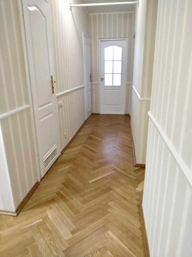 Продаж 3-кімнатної квартири 82 м², Генерала Алмазова вул., 6