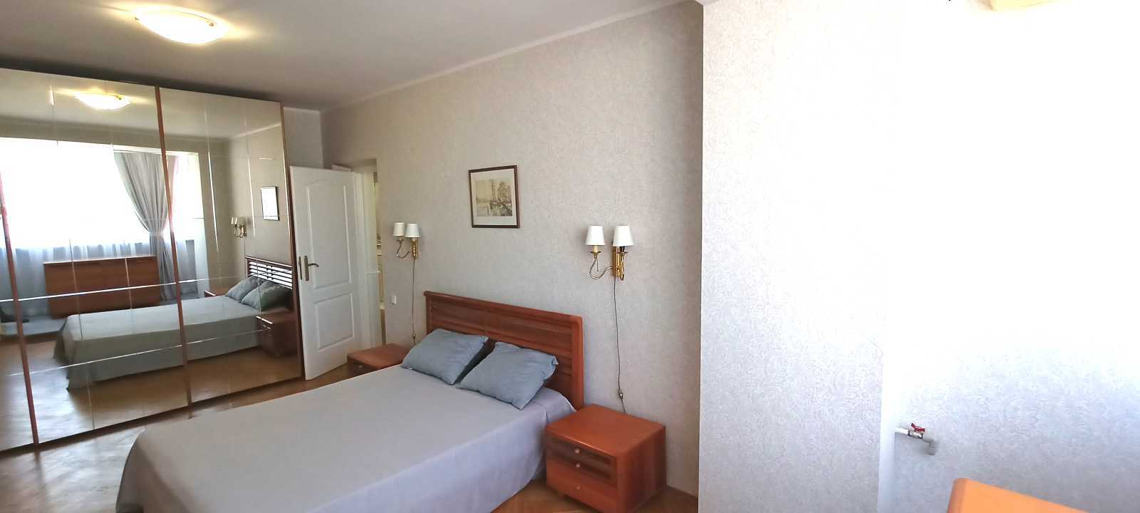 Продаж 3-кімнатної квартири 82 м², Генерала Алмазова вул., 6
