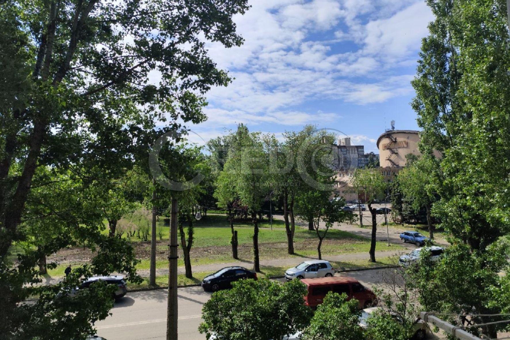 Аренда 3-комнатной квартиры 60 м², Костенко ул.