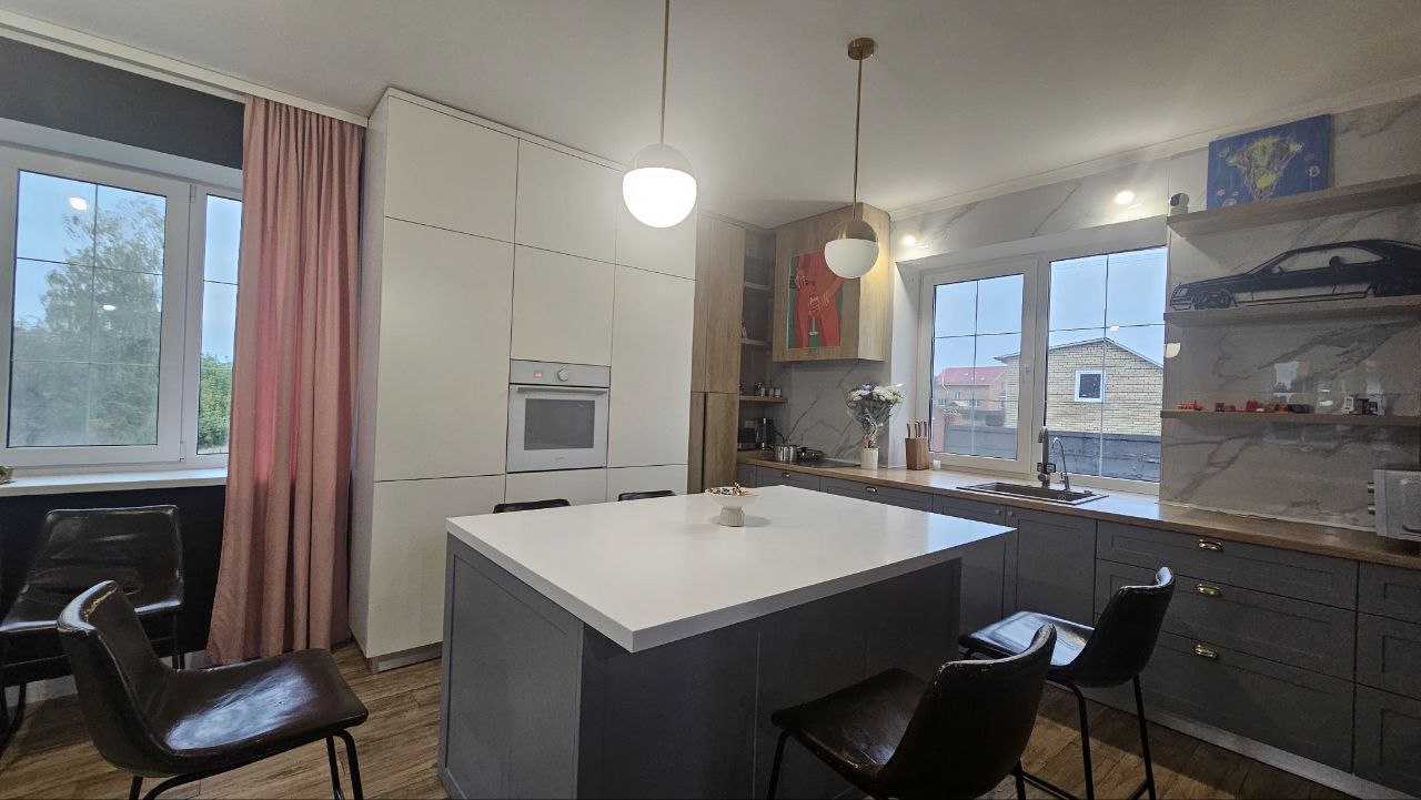 Продаж будинку 276.9 м², Садова вул., 11