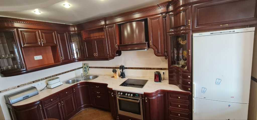 Аренда 2-комнатной квартиры 75 м², Верховного Совета бул., 14Б