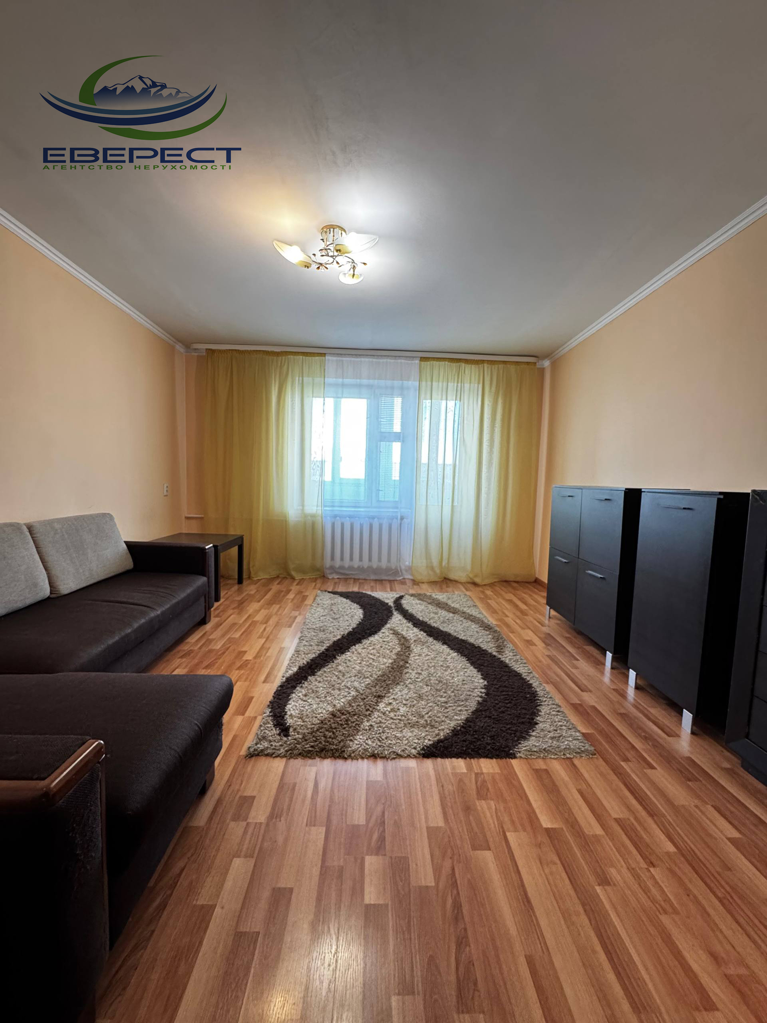 Продажа 3-комнатной квартиры 65 м²