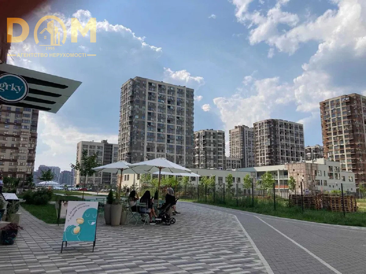 Продажа 2-комнатной квартиры 63 м², Александра Олеся ул., 9А