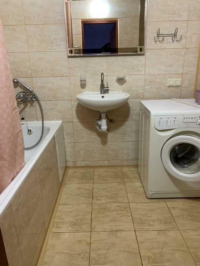 Аренда 2-комнатной квартиры 75 м², Здолбуновская ул., 13