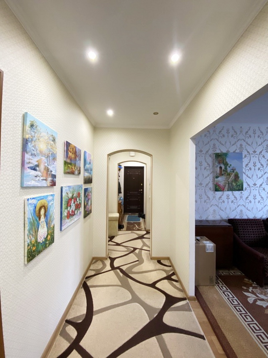Продажа 4-комнатной квартиры 87 м², Озерная ул.