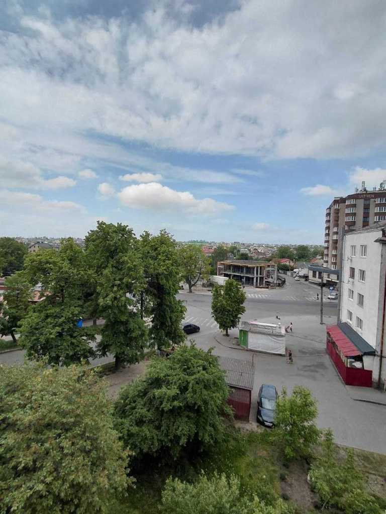 Продажа 2-комнатной квартиры 60 м², Львовская ул., 61А