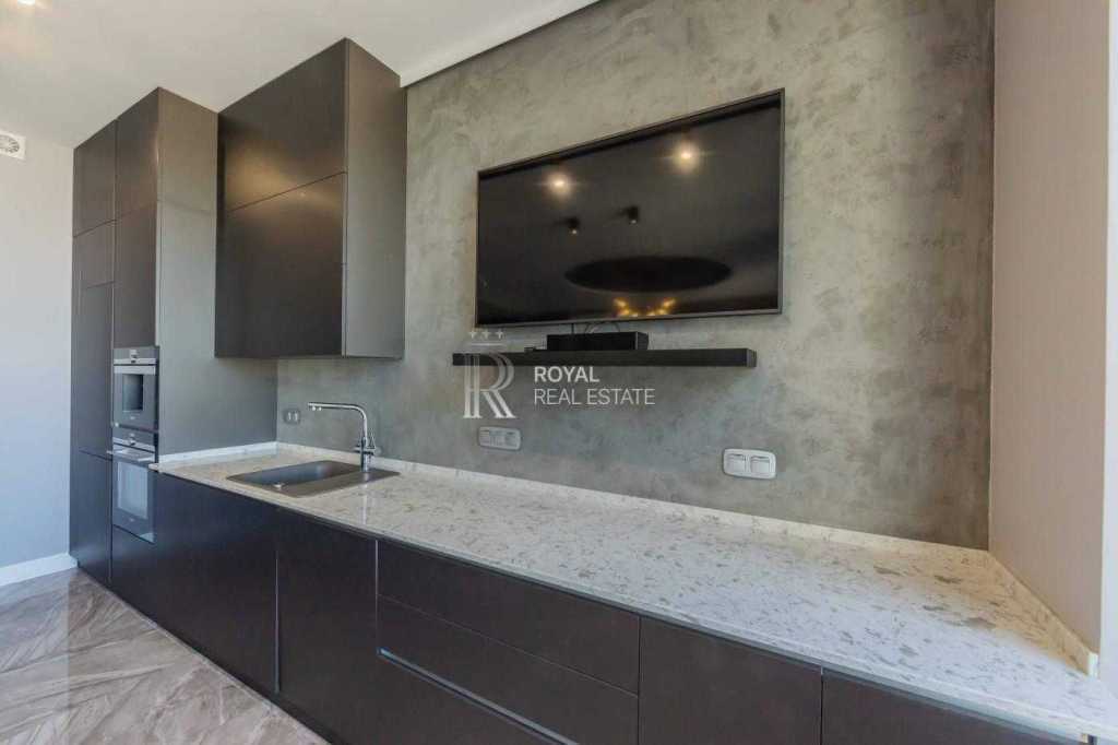 Оренда 3-кімнатної квартири 110 м², Івана Федорова вул., 2