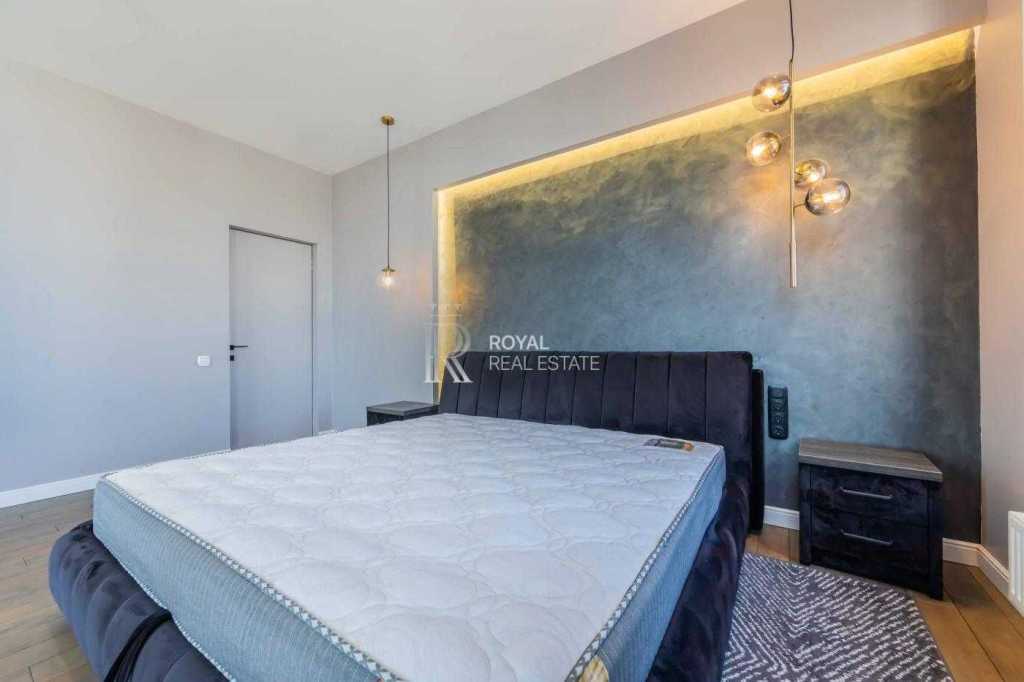 Оренда 3-кімнатної квартири 110 м², Івана Федорова вул., 2