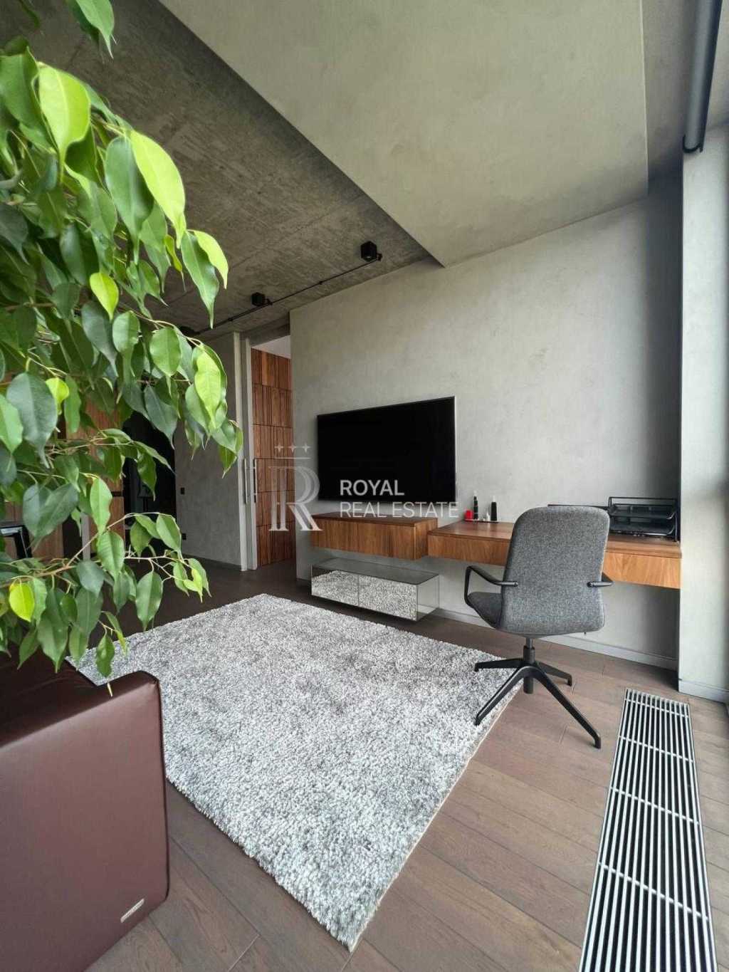 Продаж 2-кімнатної квартири 56 м², Предславинська вул., 53