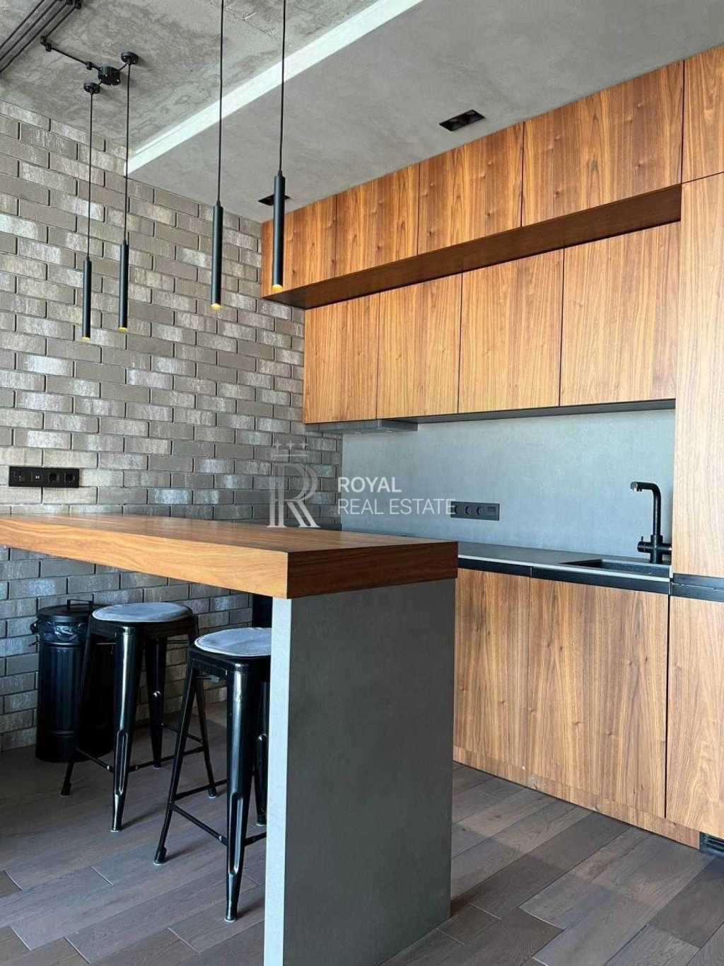 Продаж 2-кімнатної квартири 56 м², Предславинська вул., 53