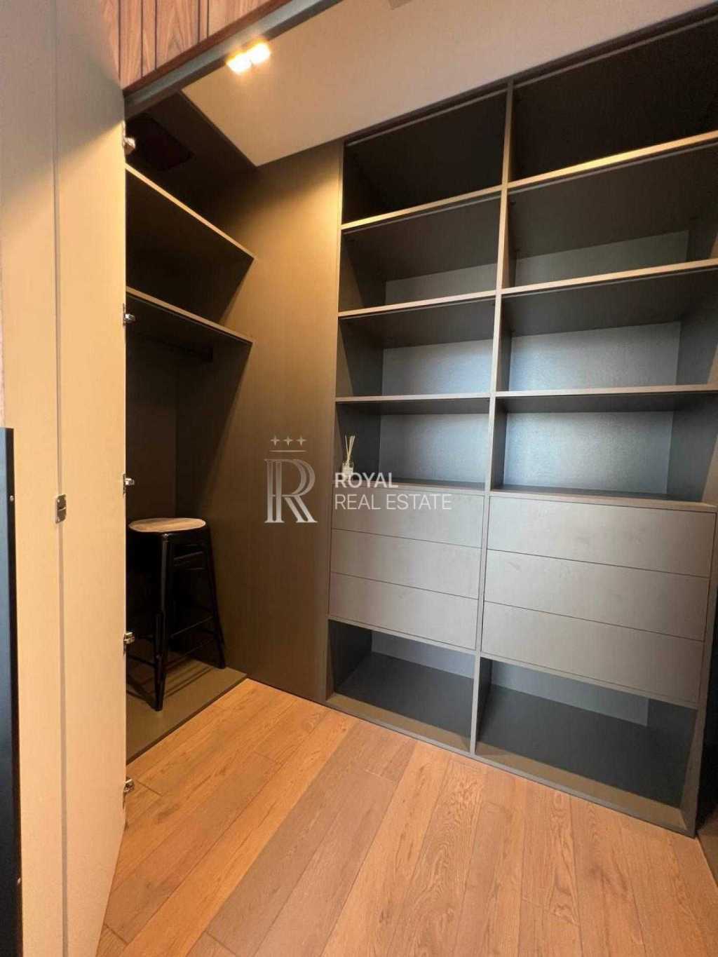 Продаж 2-кімнатної квартири 56 м², Предславинська вул., 53