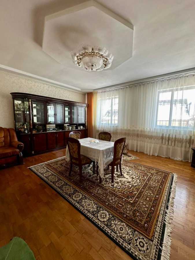 Продаж будинку 151.6 м², Миколи Амосова пров., 3