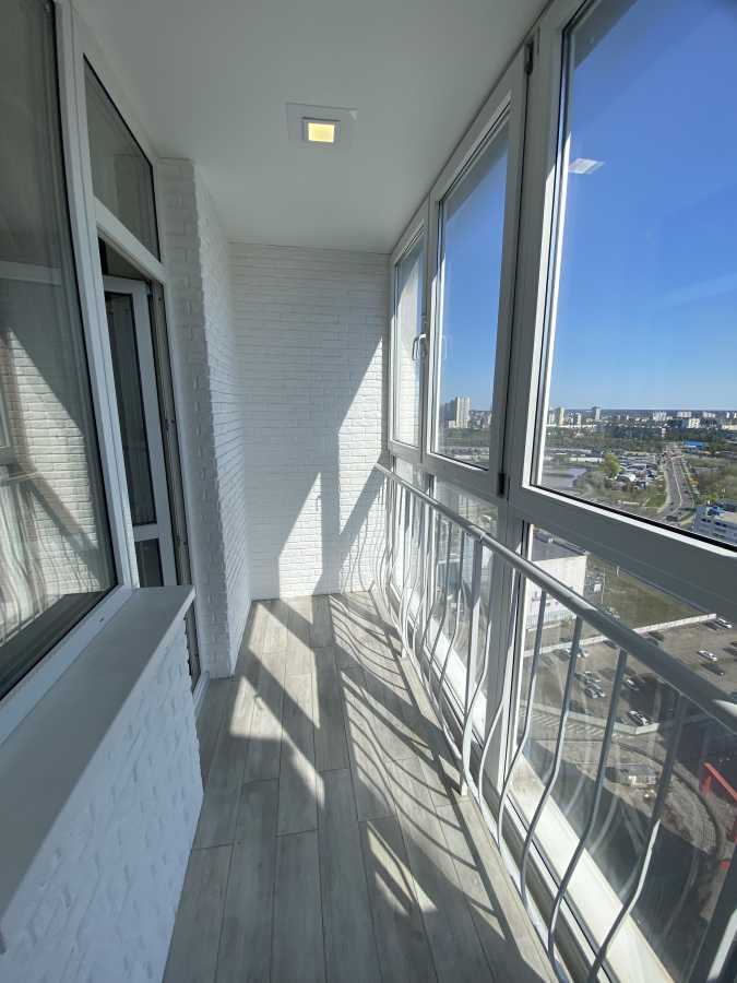 Аренда 2-комнатной квартиры 70 м², Михаила Донца ул., Драгоманова, 2Б