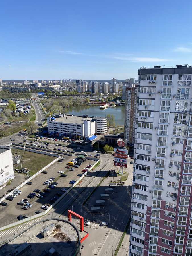 Аренда 2-комнатной квартиры 70 м², Михаила Донца ул., Драгоманова, 2Б